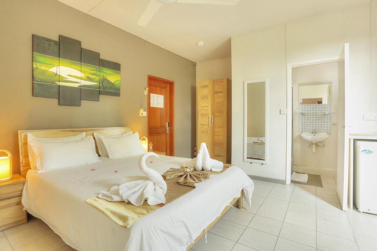 Dzama Hotel Grand Bay Luaran gambar