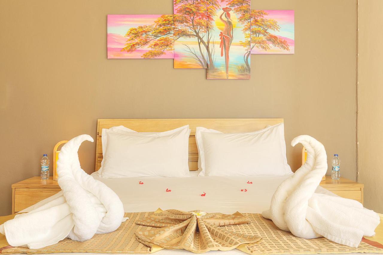 Dzama Hotel Grand Bay Luaran gambar
