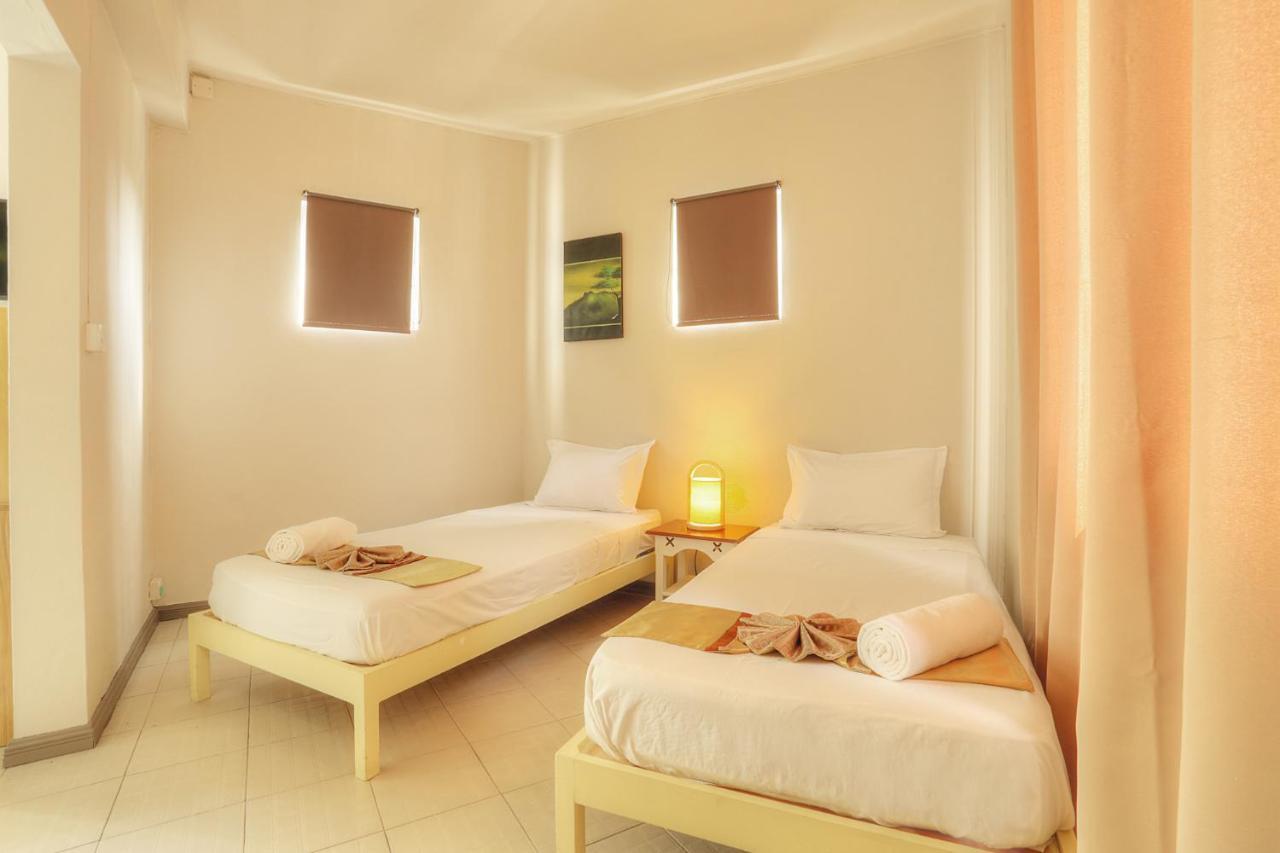 Dzama Hotel Grand Bay Luaran gambar